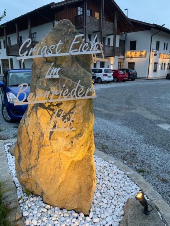 Bernrieder Hof Hotel ภายนอก รูปภาพ