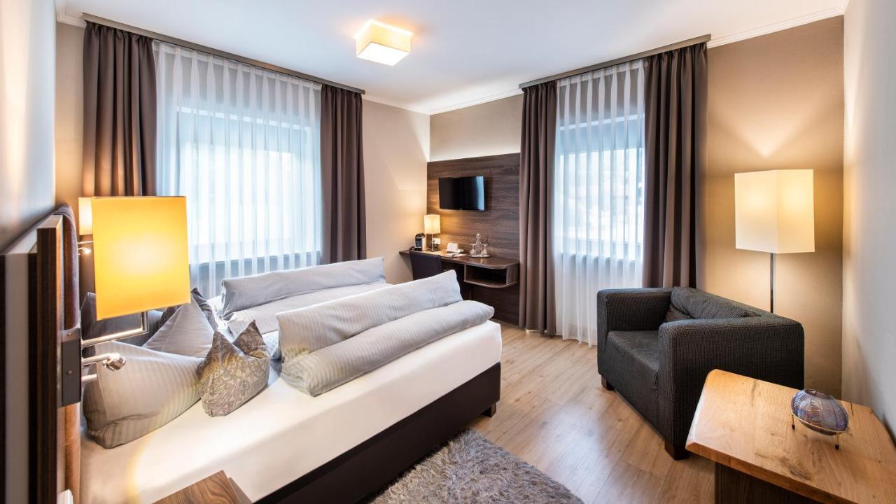 Bernrieder Hof Hotel ภายนอก รูปภาพ